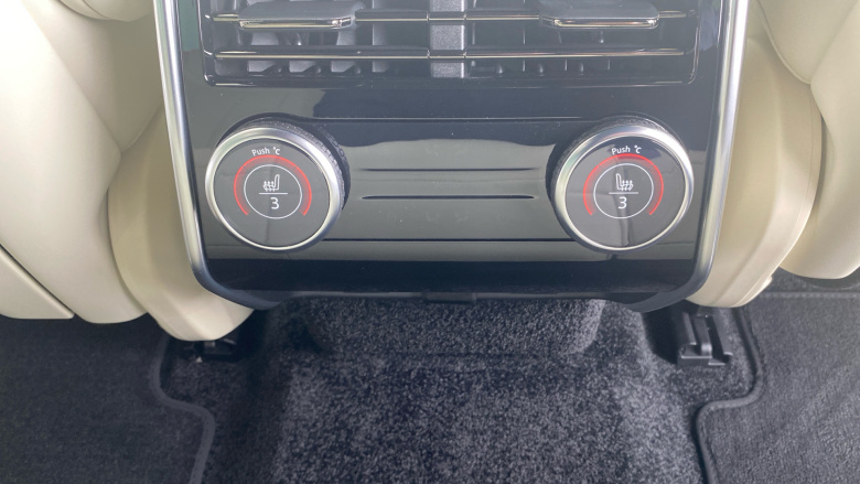 Land Rover Range Rover 3.0 D300 Edition 4dr Auto Diesel Estate